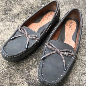 Moccasin Shoes size 7 brand new